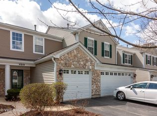 4010 Oak Tree Ln, Plainfield, IL 60586