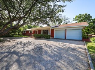 101 Cedar Dr, Ozona, TX 76943