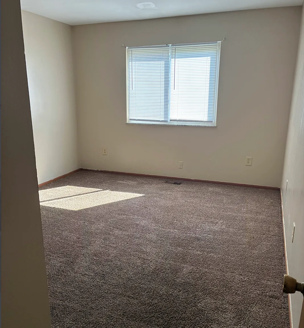 2414 King Avenue - 3 — Photo 3