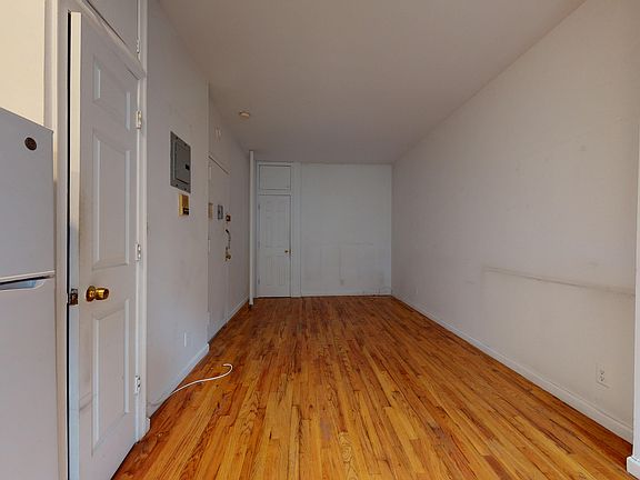 4th image of 322 E 89th St APT 4C
