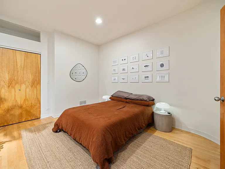 1106 N Paulina St #1 — Photo 17