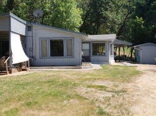 142 Hemlock Ln, Roseburg, OR 97471