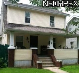 1372 Neptune Ave, Akron, OH, 44301