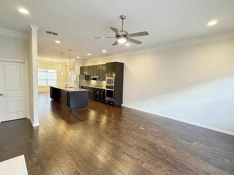 745 Fountainhead Ln NE #14 — Photo 14