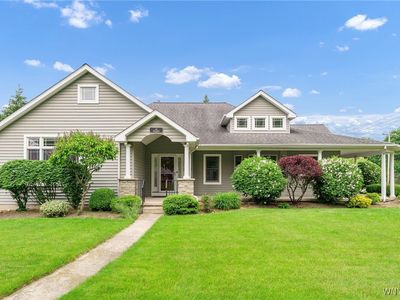 1 Stoneridge Ln, Akron, NY, 14001