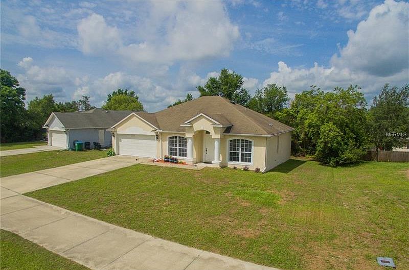 1st image of 1072 W Hancock Dr