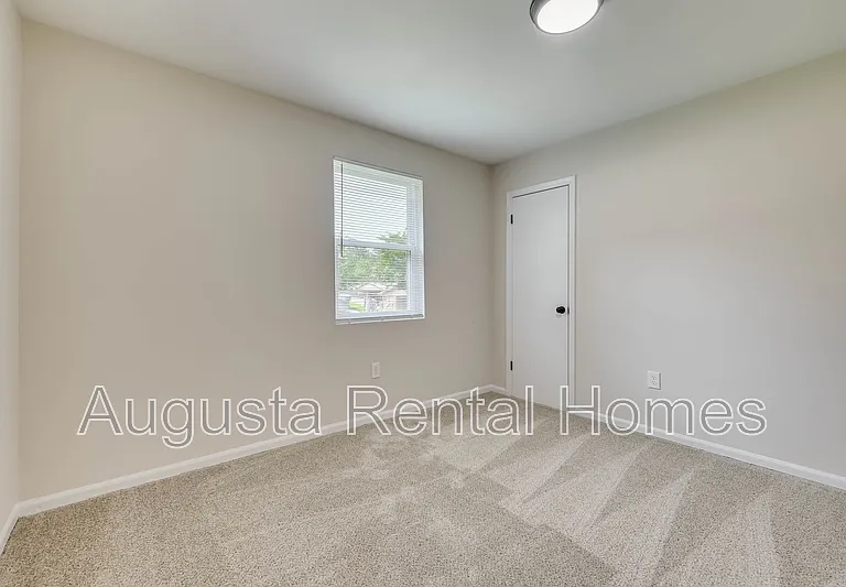 3413 Charing Cross Ct — Photo 30