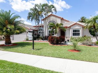 3281 Overlook Rd, Davie, FL 33328