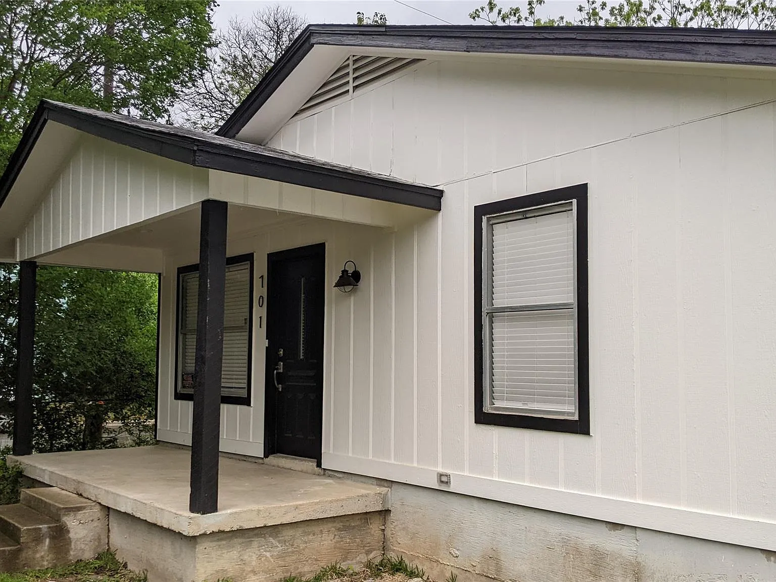 2 bed, 2.0 bath, 1120 sqft, $1,500 — Photo 1