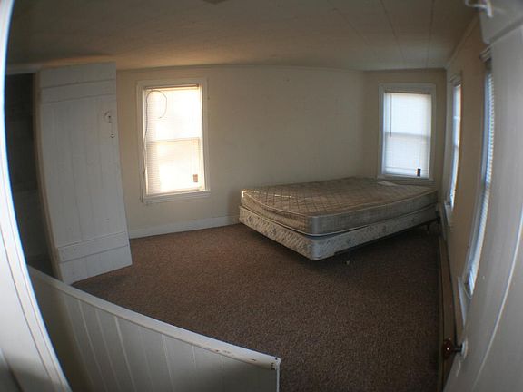 2nd floor open bedroom