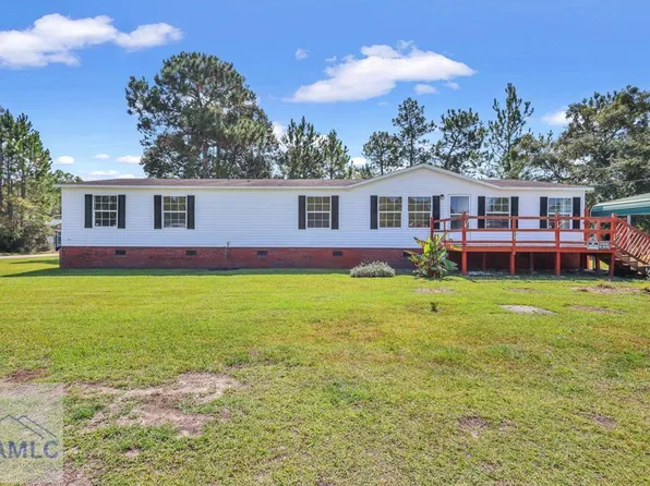 124 Willow Ln NE, Ludowici, GA 31316