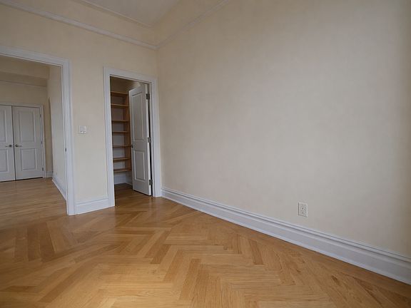 5th image of 166 2nd Ave APT 15E