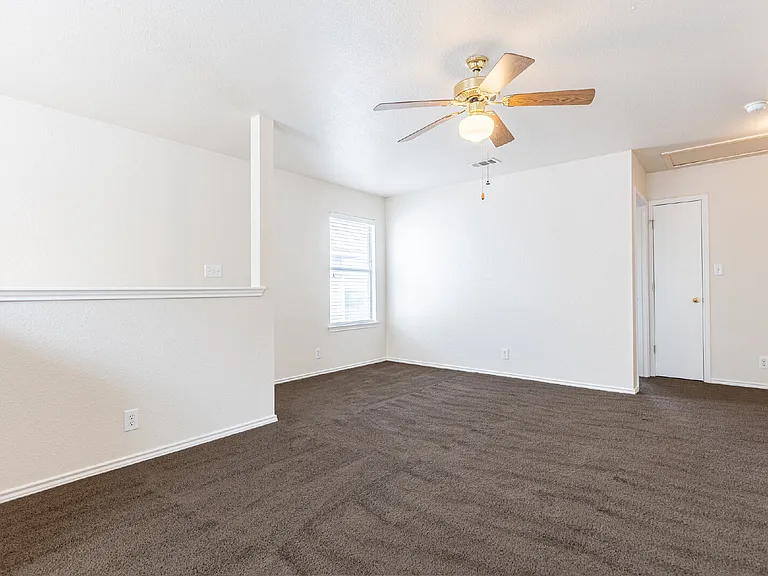 5507 Christina Path — Photo 26