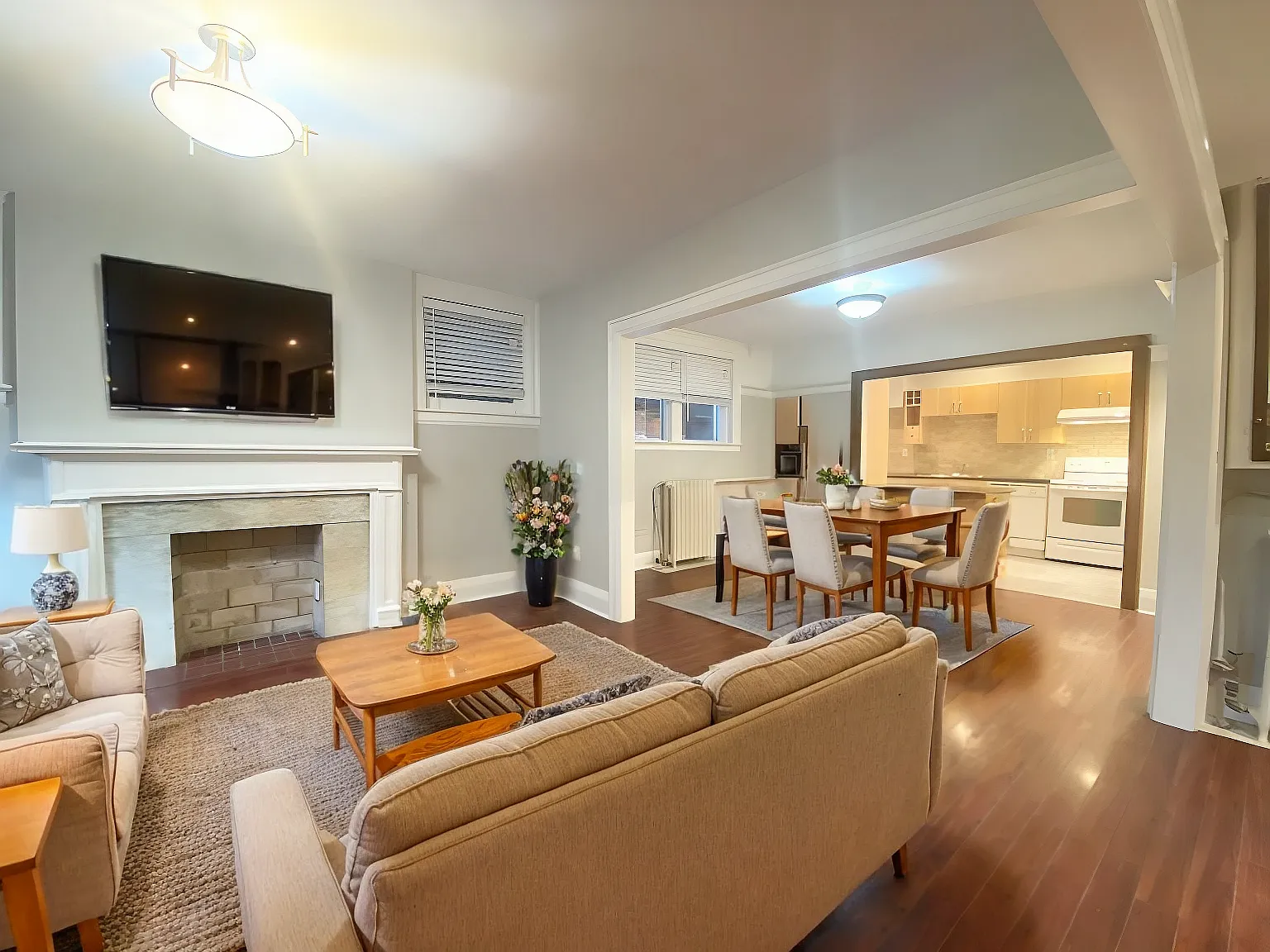 341 Saint Clair Ave W Suite A photo 1