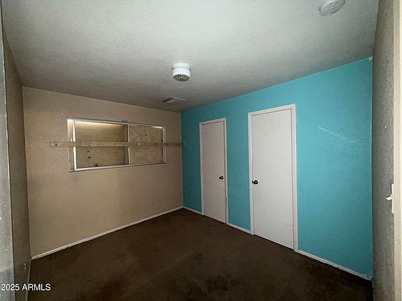4th image of 2328 W LUPINE Avenue
