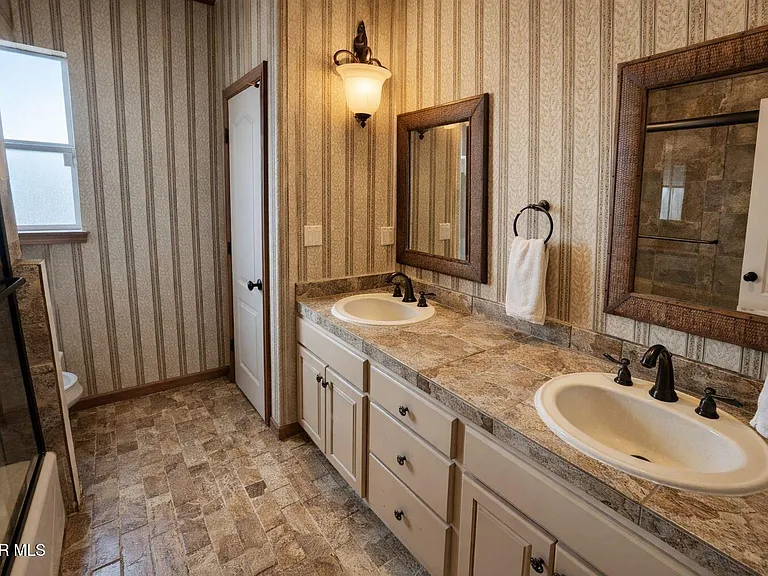 12267 Bronco Buster Ln — Photo 20