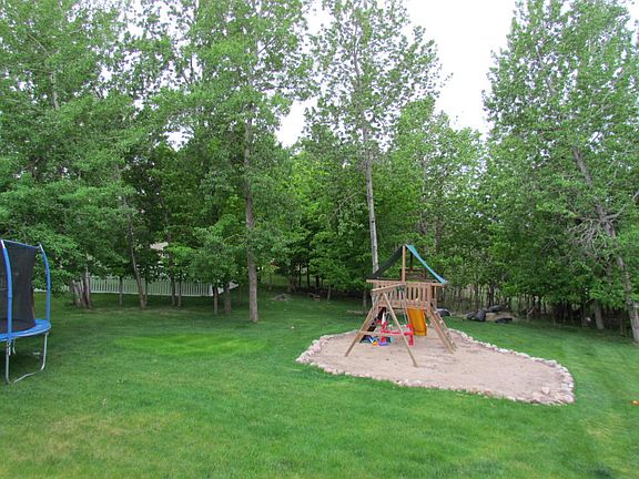 5th image of 1262 Bayridge Dr