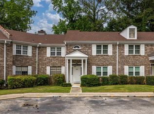 2114 Montreat Ln #B, Vestavia Hills, AL 35216