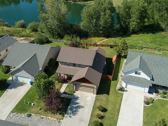 3rd image of 99 Aspenwood Dr