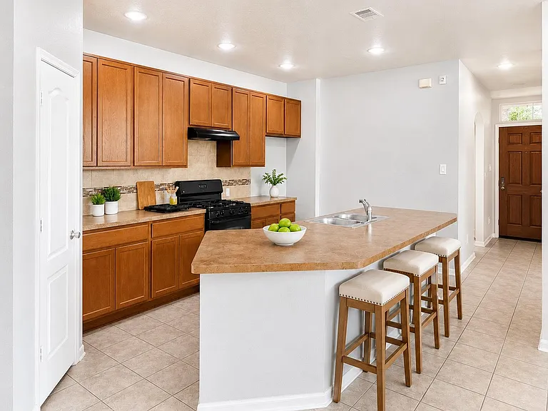 18903 Remington Springs Dr — Photo 5