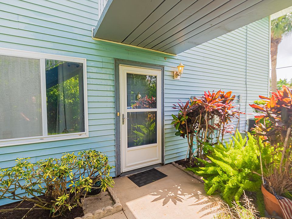 1st image of 130 SE Village Drive #3 B