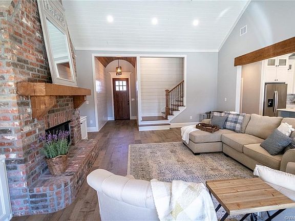 4th image of 150 St Andrews Ln