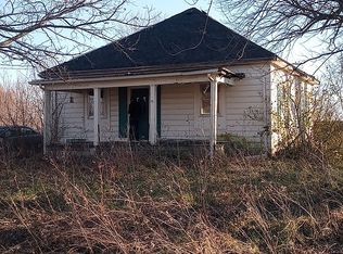 11740 Rice Rd, Green Ridge, MO 65332