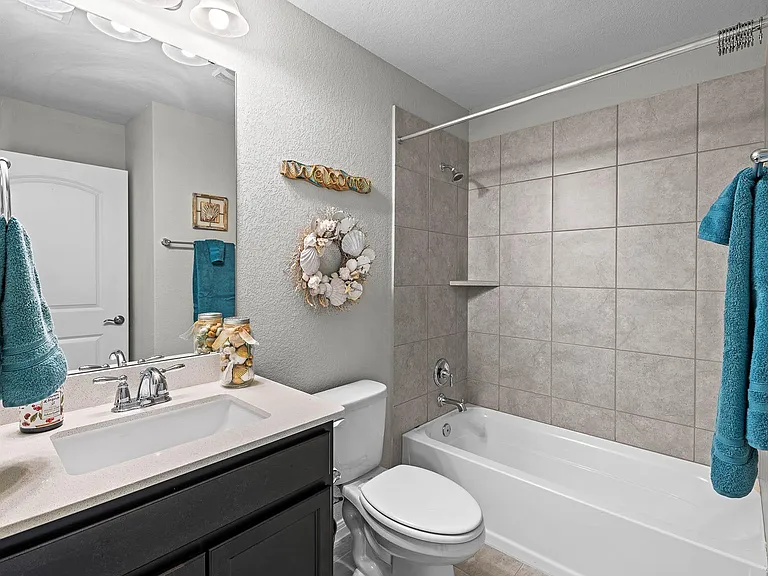 418 Fannin Ct — Photo 19