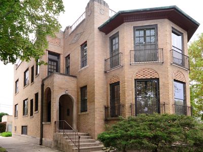 9500 Leamington St, Skokie, IL, 60077