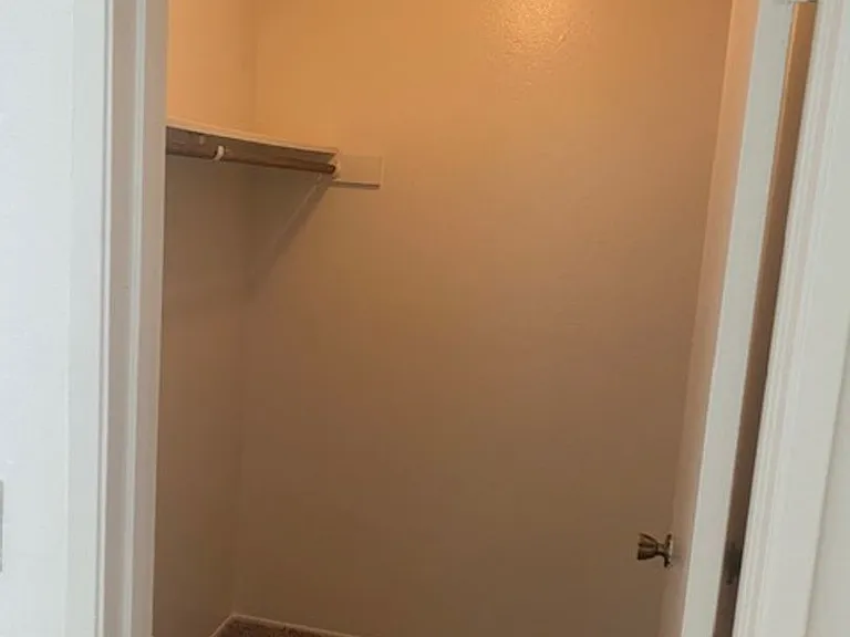 3900 El Potrero Ln #1 — Photo 8