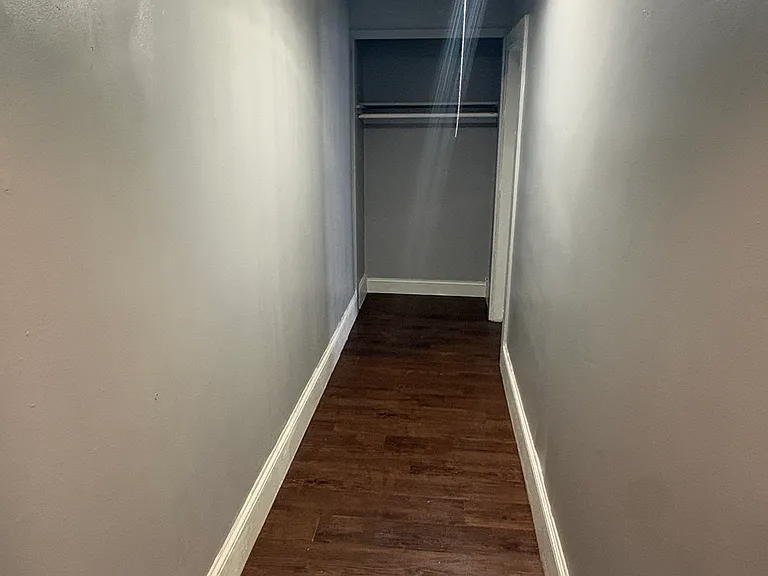407 Hudson St #2 — Photo 3