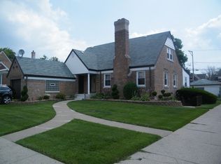 10157 S Forest Ave, Chicago, IL