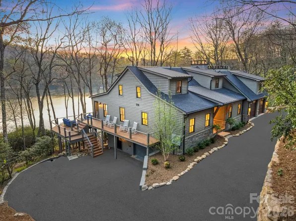95 Cardinal Trce, Lake Toxaway, NC 28747