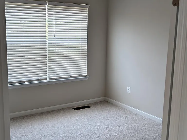 237 Swan Field Ave — Photo 26