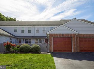 127 Pinnacle Point Dr, Lancaster, PA