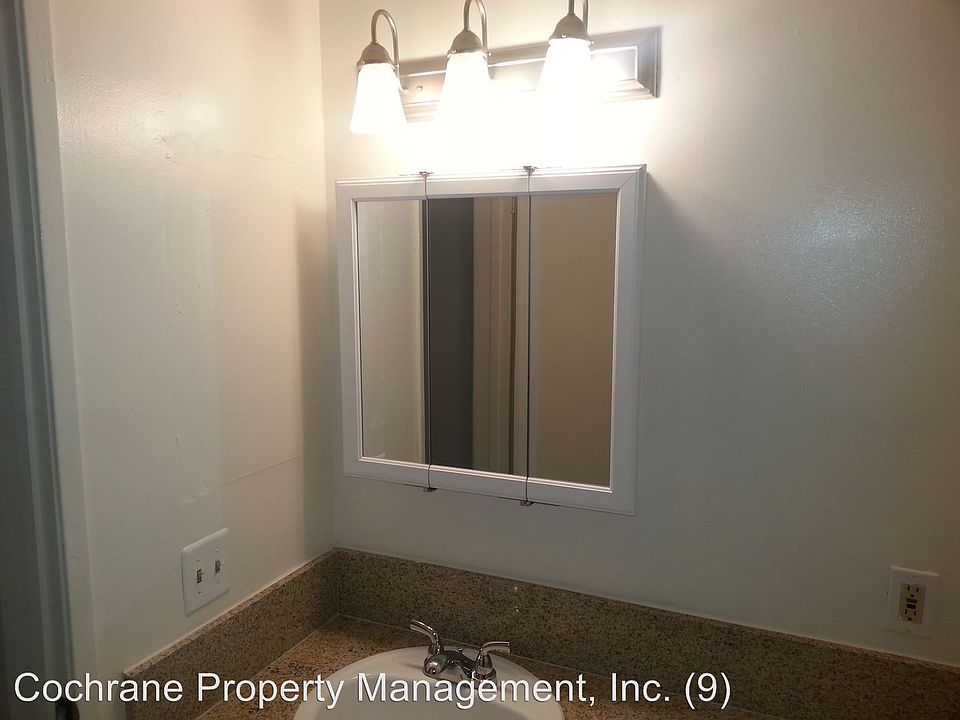 1st image of 893 Empire Ave APT 104