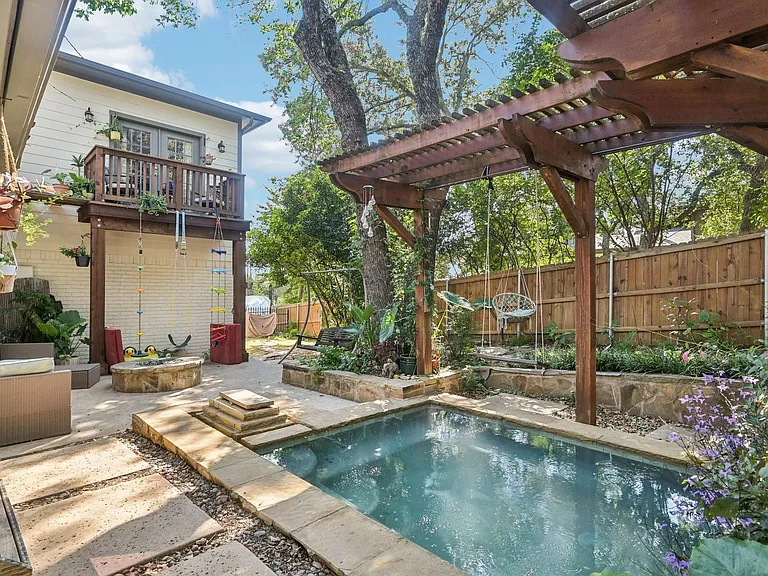 5 Woodlands Ct — Photo 37