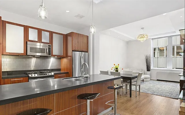 Rented by Dawndavid LLC | media 17