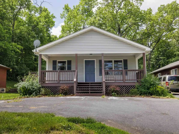 1108 Reservoir St, Waynesboro, VA 22980