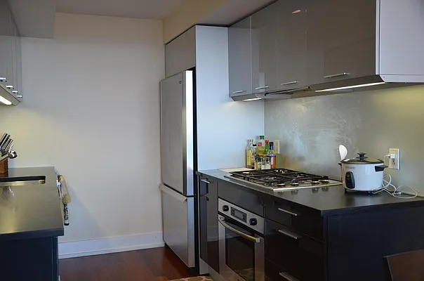 Rented by Keller Williams NYC | media 10