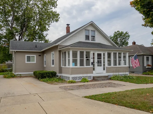 118 Monroe St, South Haven, MI 49090