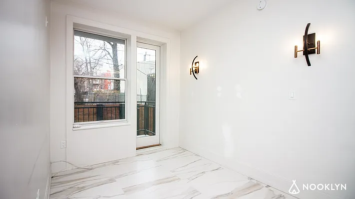 Rented by Nooklyn NYC LLC | media 20