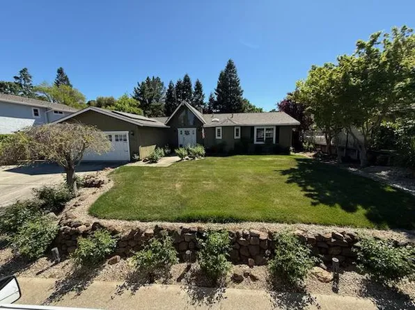 1035 Easy St, Morgan Hill, CA 95037