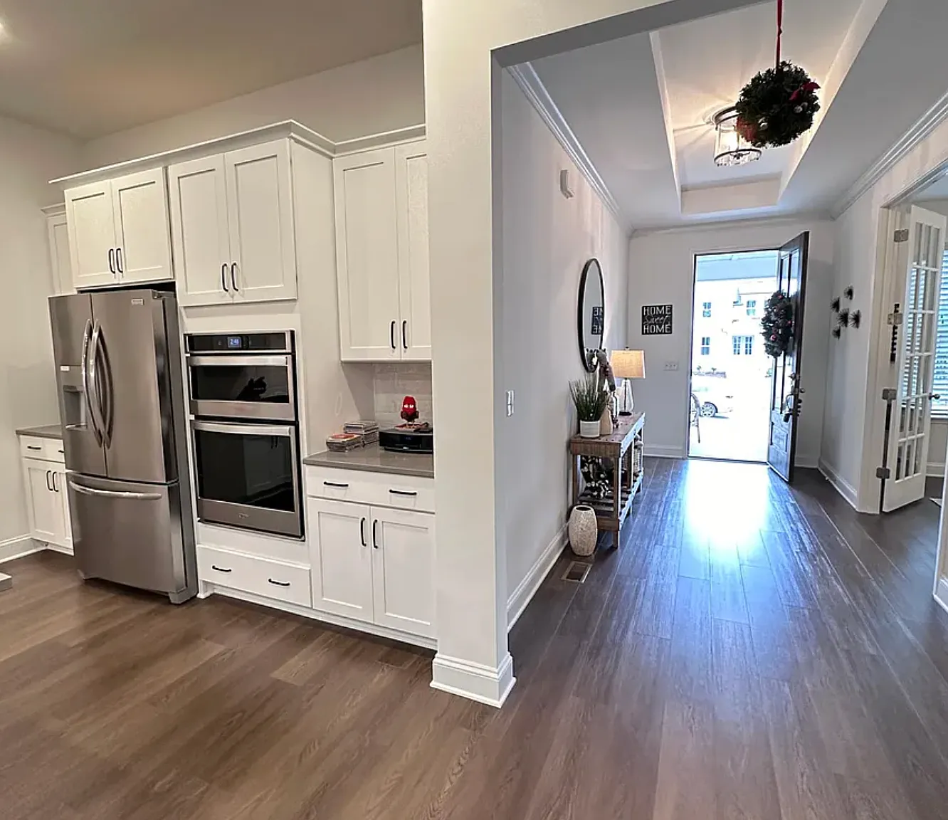 5 bed, 3303 sqft, $3,500 — Photo 3