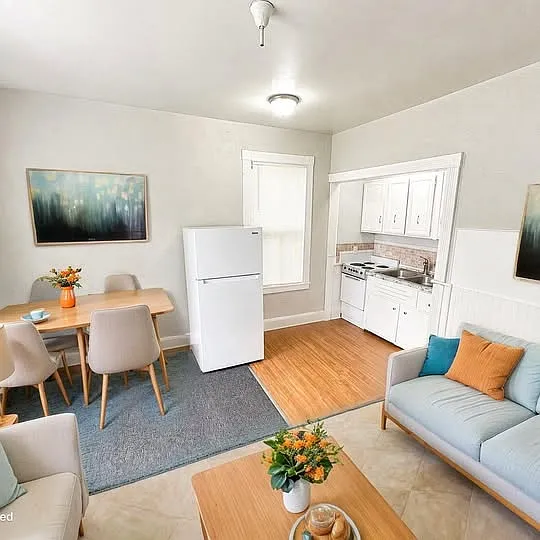 47 Waterman St #2