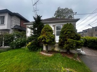 6 Hiawatha Pkwy #BASEMENT, Mississauga, ON L5G3R7