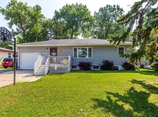 211 4th St NE, Dilworth, MN 56529