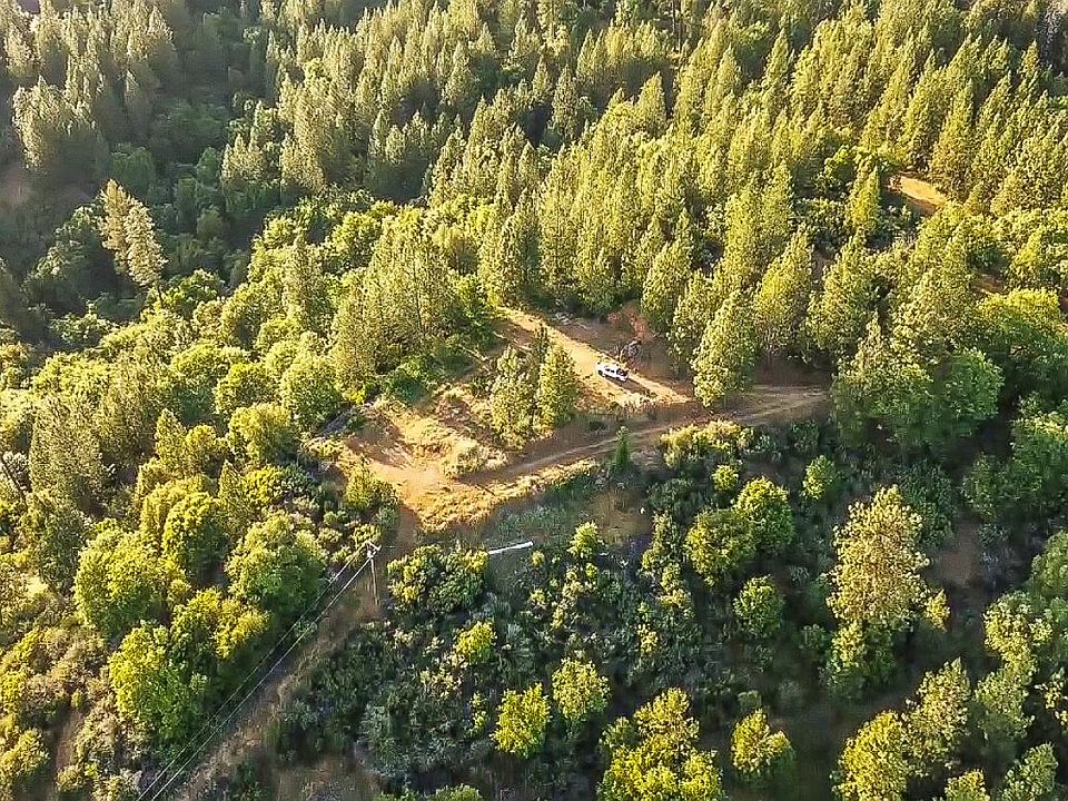 1st image of 2676 Silver Mountain Rd
