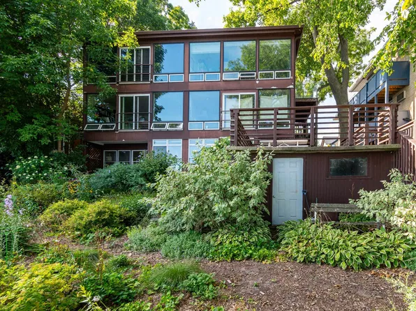 1211 Rutledge St APT 5, Madison, WI 53703