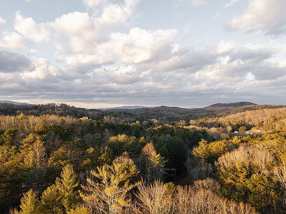 3rd image of 31 Highland Hammock Dr